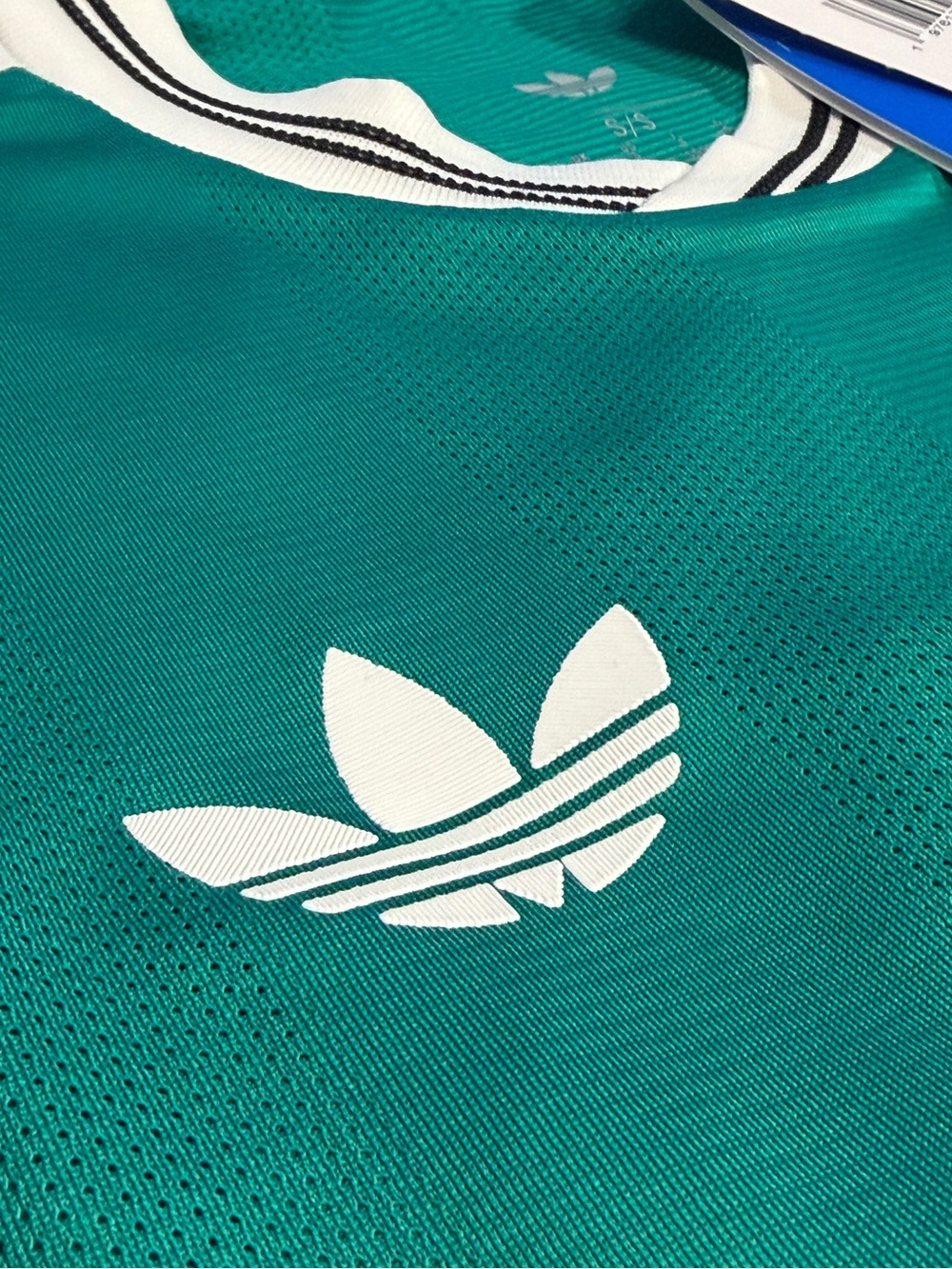 Adidas Liverpool Authentic
Brand new - Picture 3 of 6